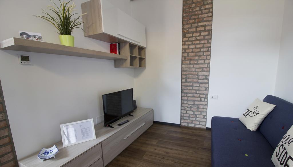 Italianway-Ciaia Lägenhet Milano Exteriör bild