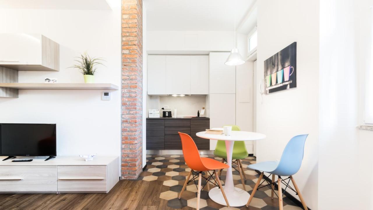 Italianway-Ciaia Lägenhet Milano Exteriör bild
